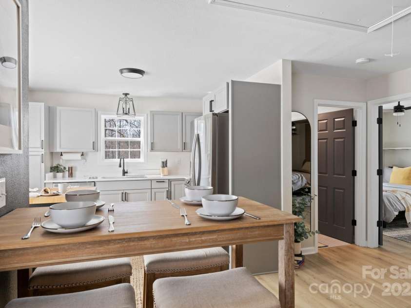 192 Duckworth Avenue, Brevard, NC 28712.  MLS# CAR4253058, YatesRealty ID 11354. 