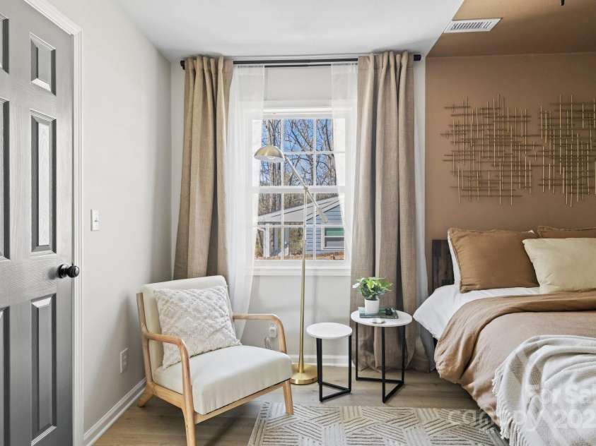 192 Duckworth Avenue, Brevard, NC 28712.  MLS# CAR4253058, YatesRealty ID 11354. 