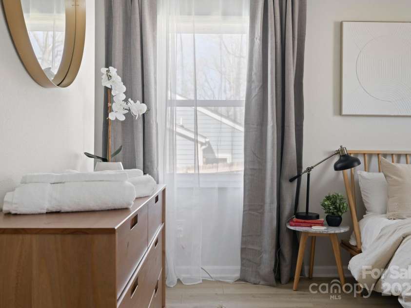 192 Duckworth Avenue, Brevard, NC 28712.  MLS# CAR4253058, YatesRealty ID 11354. 