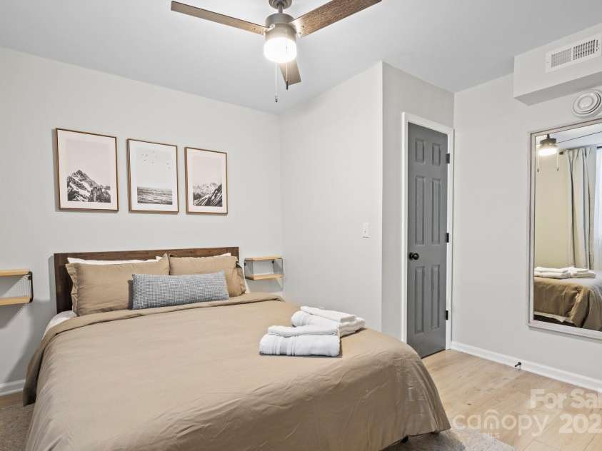 192 Duckworth Avenue, Brevard, NC 28712.  MLS# CAR4253058, YatesRealty ID 11354. 