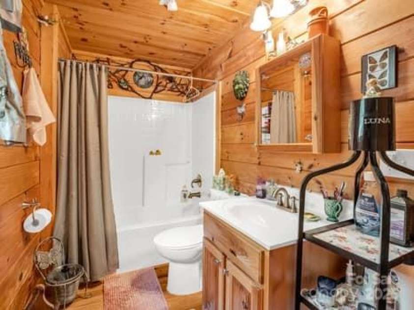 323 Acorn Lane, Rutherfordton, NC 28139.  MLS# CAR4254615, YatesRealty ID 11355. 