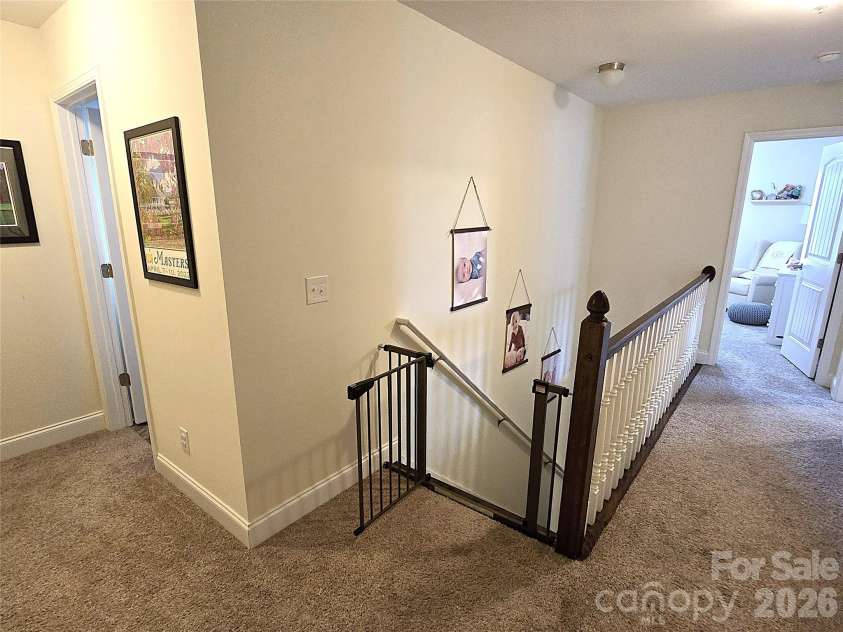 5177 Oak Circle, Granite Falls, NC 28630.  MLS# CAR4339969, YatesRealty ID 11355. 