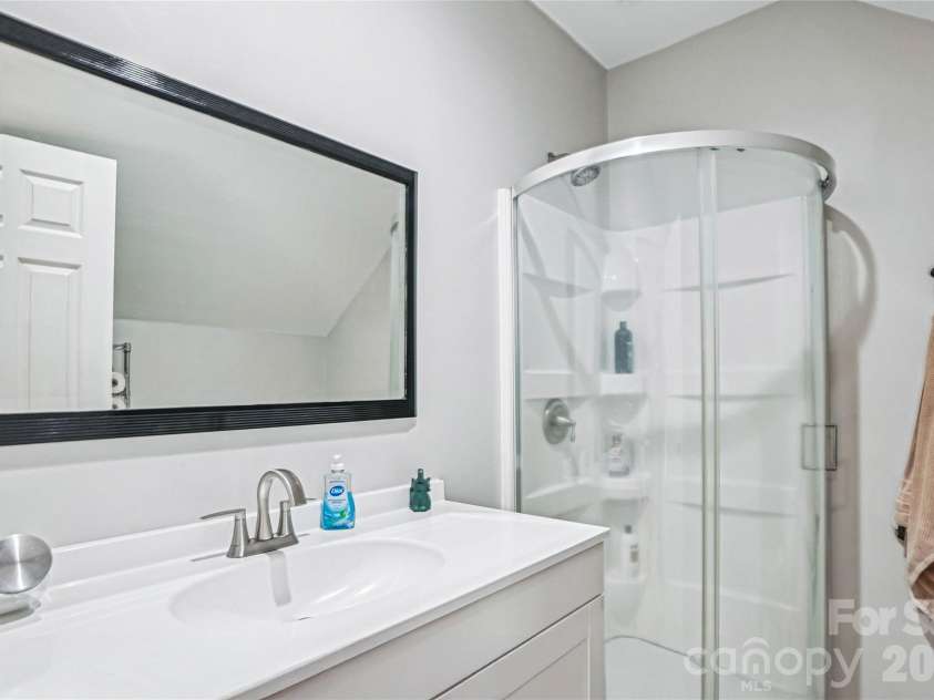1904 Canal Road, Catawba, SC 29704.  MLS# CAR4364177, YatesRealty ID 11356. Bathroom in frog