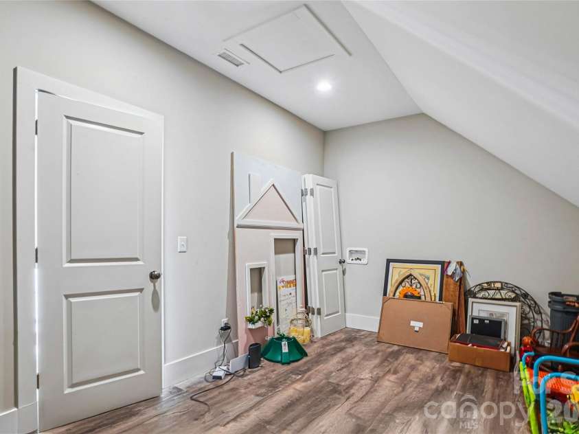 1904 Canal Road, Catawba, SC 29704.  MLS# CAR4364177, YatesRealty ID 11356. Walk in storage area