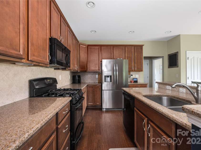 9159 Marasol Lane, Concord, NC 28027.  MLS# CAR4254541, YatesRealty ID 11356. 