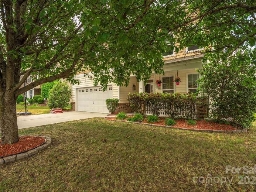 9159 Marasol Lane, Concord, NC 28027.  MLS# CAR4254541, YatesRealty ID 11356. 