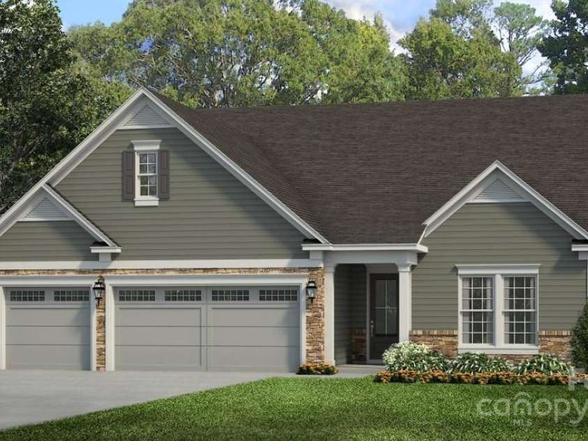 13241 Cozy Court, Charlotte, NC 28215.  MLS# CAR4256204, YatesRealty ID 11357. Front Exterior