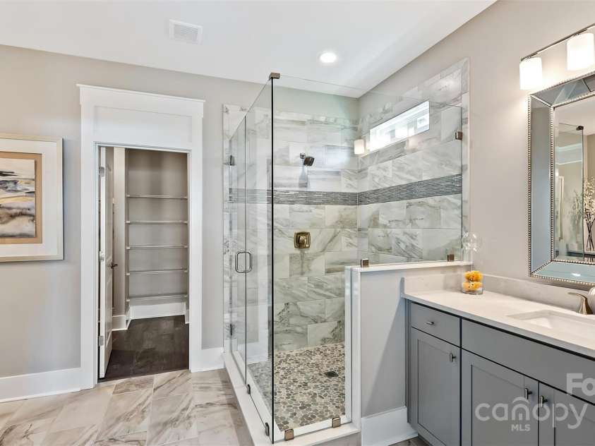 13241 Cozy Court, Charlotte, NC 28215.  MLS# CAR4256204, YatesRealty ID 11357. Owner's Suite Bath