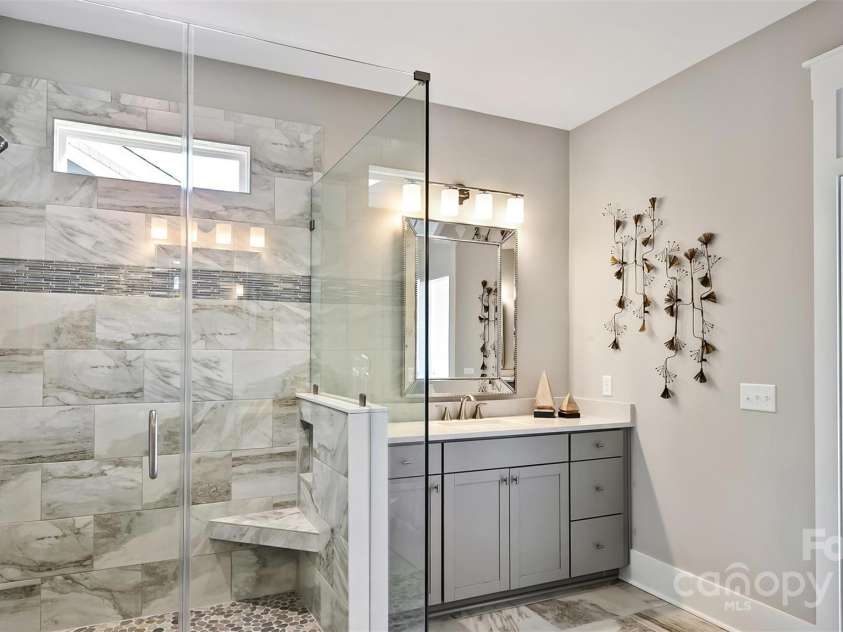 13241 Cozy Court, Charlotte, NC 28215.  MLS# CAR4256204, YatesRealty ID 11357. Owner's Suite Bath
