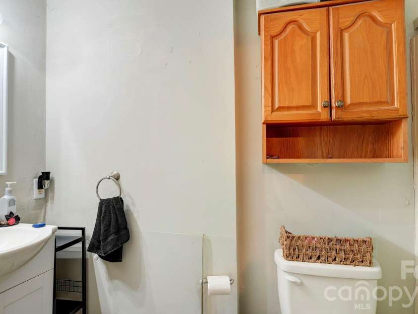 312 & 314 Charlotte Avenue, Mount Holly, NC 28120.  MLS# CAR4358116, YatesRealty ID 11357. 