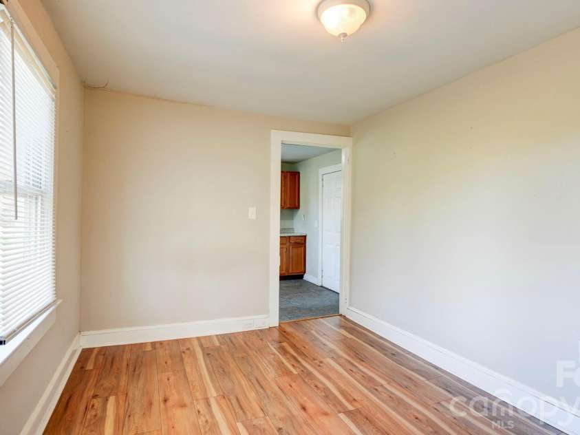312 & 314 Charlotte Avenue, Mount Holly, NC 28120.  MLS# CAR4358116, YatesRealty ID 11357. 