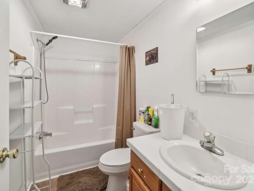 105 Harper Valley Lane, Lake Lure, NC 28746.  MLS# CAR4212740, YatesRealty ID 1136. 