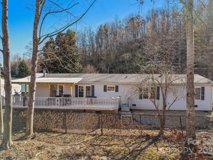 105 Harper Valley Lane, Lake Lure, NC 28746.  MLS# CAR4212740, YatesRealty ID 1136. 