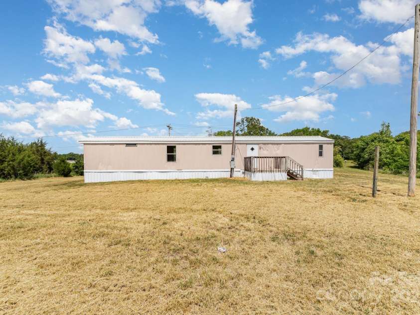 4137 Highway 218 Highway, Peachland, NC 28133.  MLS# CAR4250981, YatesRealty ID 11360. 