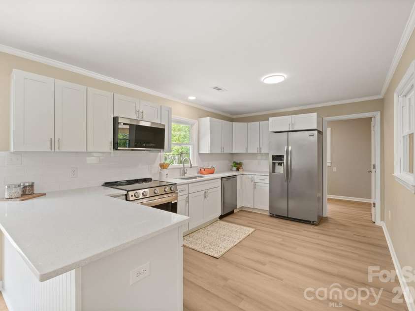 624 Flicker Street, Concord, NC 28027.  MLS# CAR4363583, YatesRealty ID 11360. 