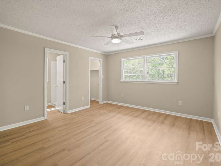 624 Flicker Street, Concord, NC 28027.  MLS# CAR4363583, YatesRealty ID 11360. 