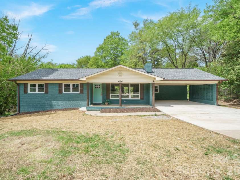 624 Flicker Street, Concord, NC 28027.  MLS# CAR4363583, YatesRealty ID 11360. 