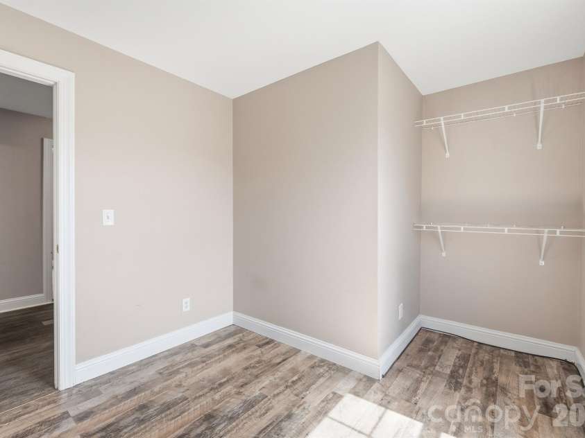 193 Red Hawk Lane, Olin, NC 28660.  MLS# CAR4361213, YatesRealty ID 11361. 
