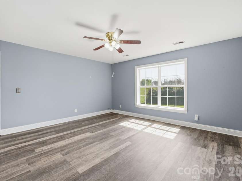 193 Red Hawk Lane, Olin, NC 28660.  MLS# CAR4361213, YatesRealty ID 11361. 