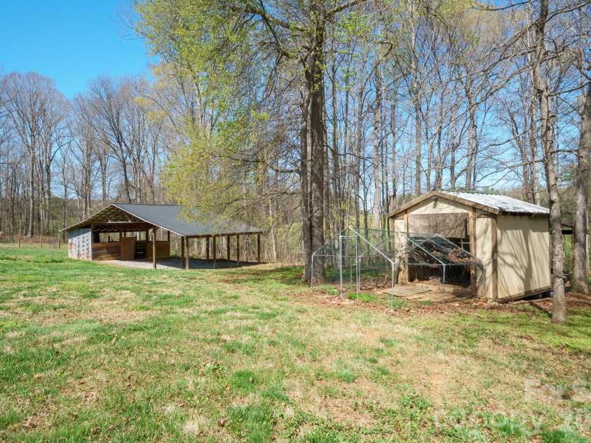 193 Red Hawk Lane, Olin, NC 28660.  MLS# CAR4361213, YatesRealty ID 11361. 