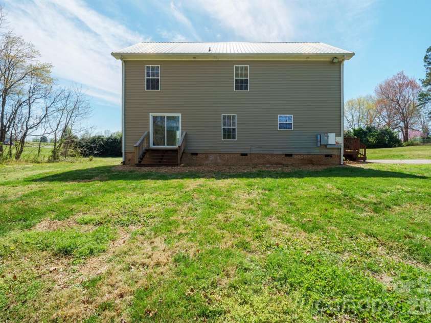 193 Red Hawk Lane, Olin, NC 28660.  MLS# CAR4361213, YatesRealty ID 11361. 