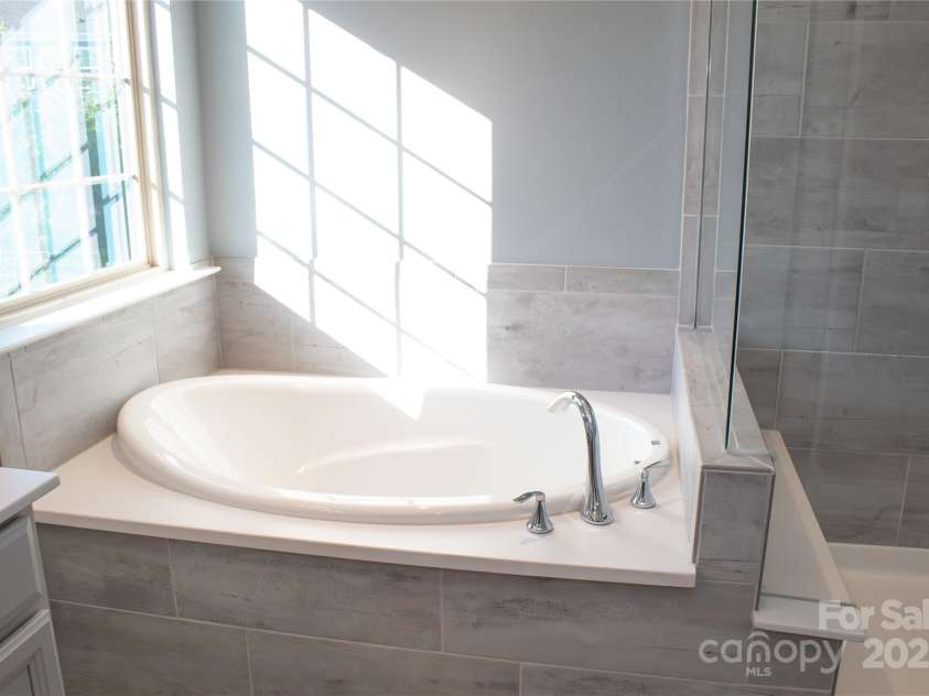 745 Garrett Green Way, Fort Mill, SC 29715.  MLS# CAR4325258, YatesRealty ID 11361. 