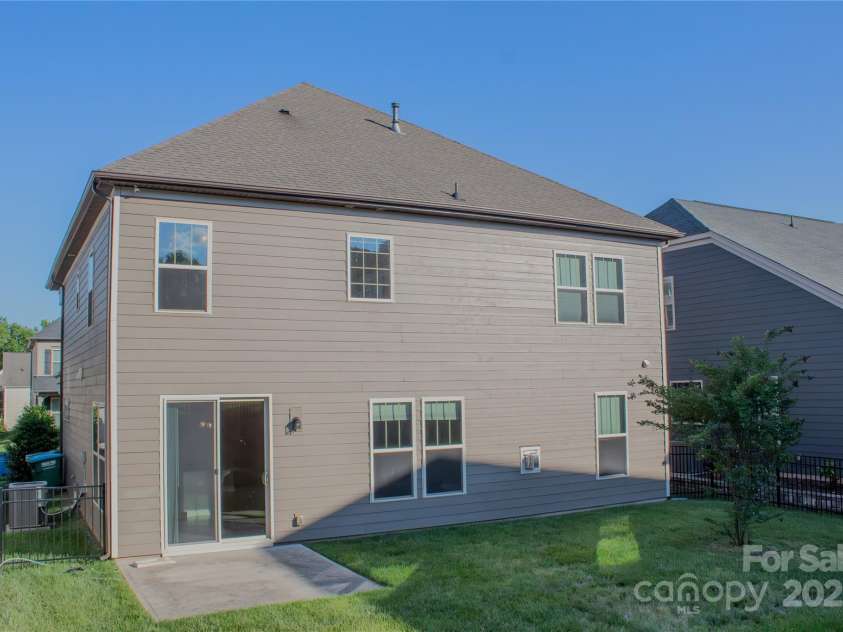 745 Garrett Green Way, Fort Mill, SC 29715.  MLS# CAR4325258, YatesRealty ID 11361. 