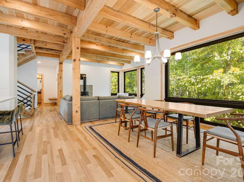 39 Bent Creek Preserve Road, Asheville, NC 28806.  MLS# CAR4359844, YatesRealty ID 11362. 