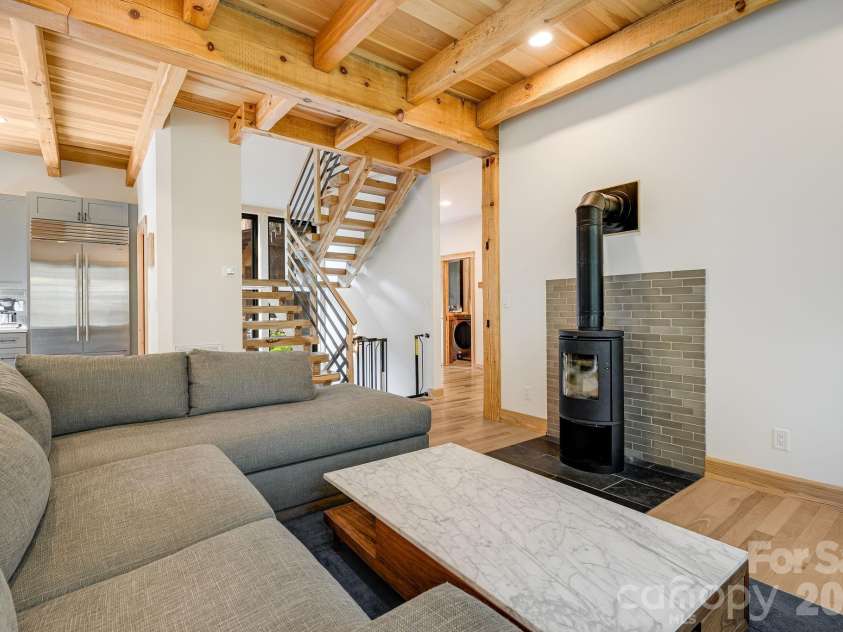 39 Bent Creek Preserve Road, Asheville, NC 28806.  MLS# CAR4359844, YatesRealty ID 11362. 