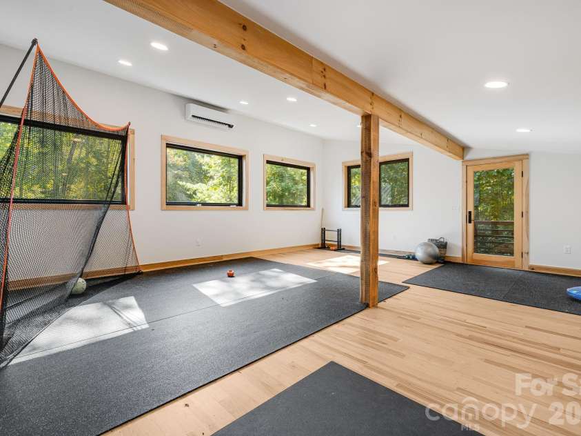 39 Bent Creek Preserve Road, Asheville, NC 28806.  MLS# CAR4359844, YatesRealty ID 11362. 