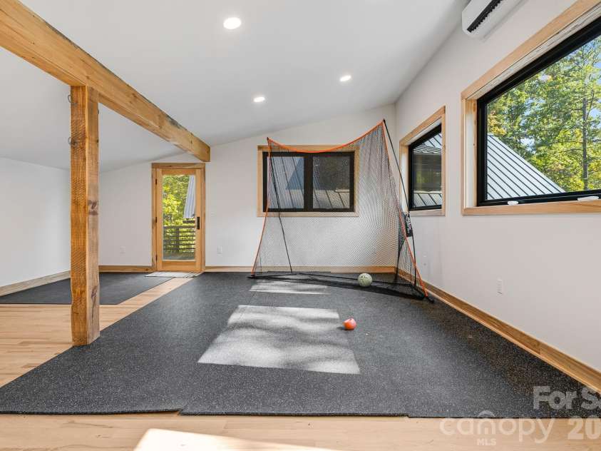 39 Bent Creek Preserve Road, Asheville, NC 28806.  MLS# CAR4359844, YatesRealty ID 11362. 