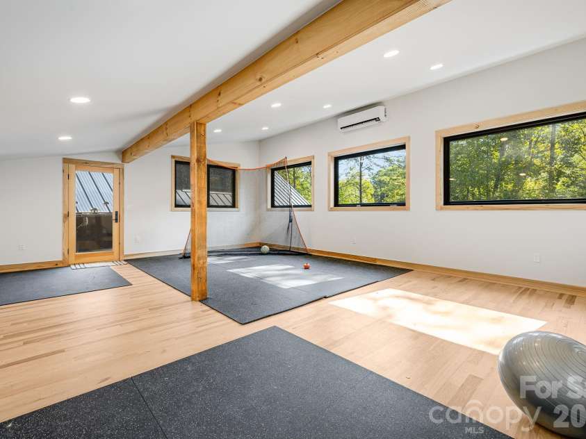 39 Bent Creek Preserve Road, Asheville, NC 28806.  MLS# CAR4359844, YatesRealty ID 11362. 