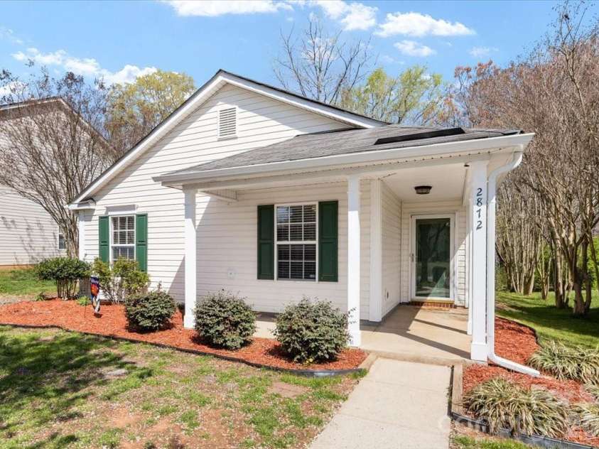 2872 Signal Court, Concord, NC 28025.  MLS# CAR4347290, YatesRealty ID 11363. Cute as a button