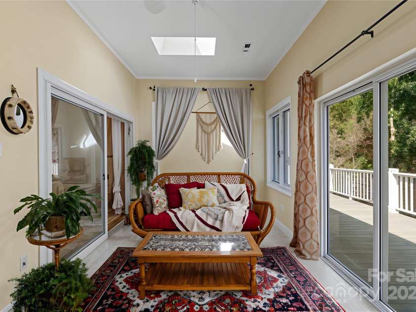 80 Ivy Cove Road, Fairview, NC 28730.  MLS# CAR4249223, YatesRealty ID 11363. 