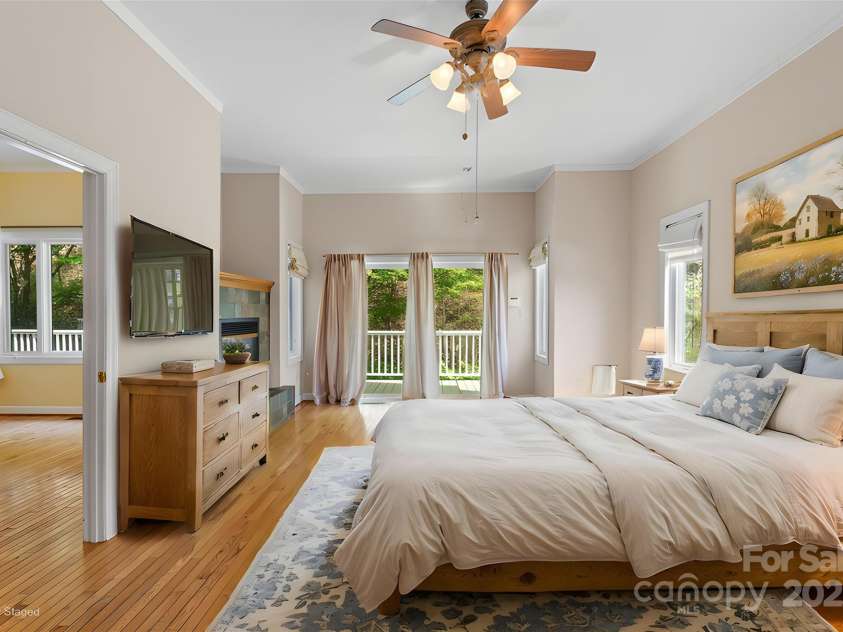 80 Ivy Cove Road, Fairview, NC 28730.  MLS# CAR4249223, YatesRealty ID 11363. 