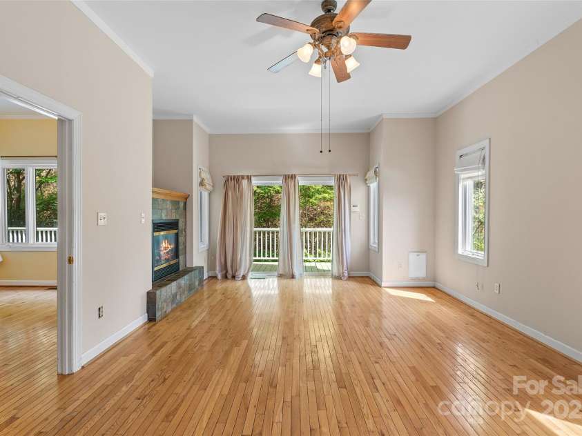 80 Ivy Cove Road, Fairview, NC 28730.  MLS# CAR4249223, YatesRealty ID 11363. 