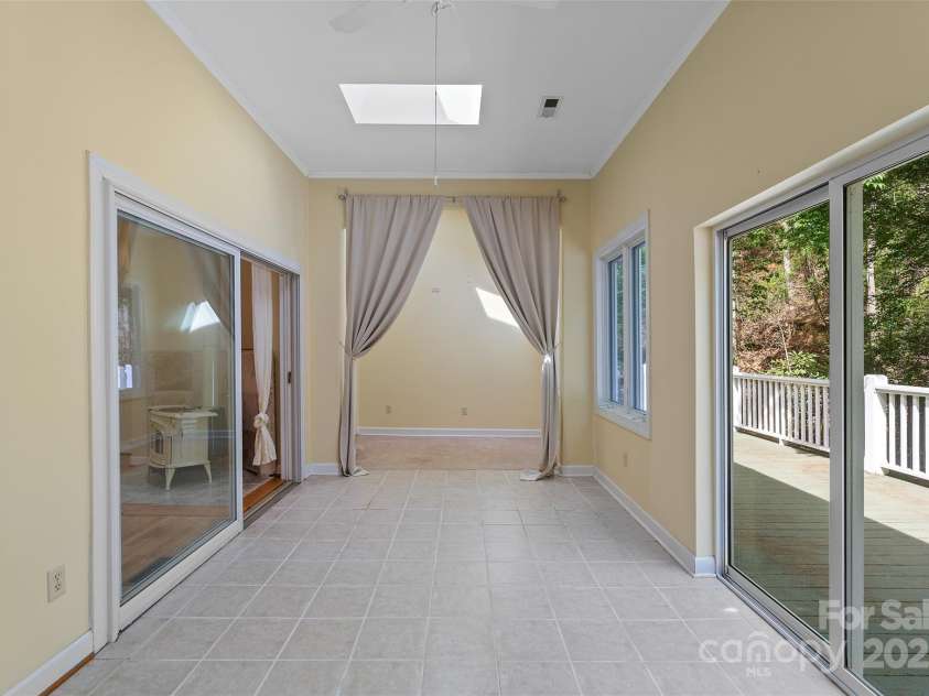 80 Ivy Cove Road, Fairview, NC 28730.  MLS# CAR4249223, YatesRealty ID 11363. 