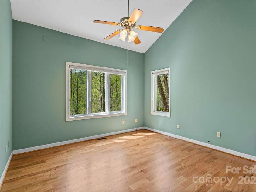 80 Ivy Cove Road, Fairview, NC 28730.  MLS# CAR4249223, YatesRealty ID 11363. 