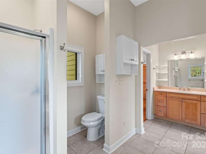 80 Ivy Cove Road, Fairview, NC 28730.  MLS# CAR4249223, YatesRealty ID 11363. 