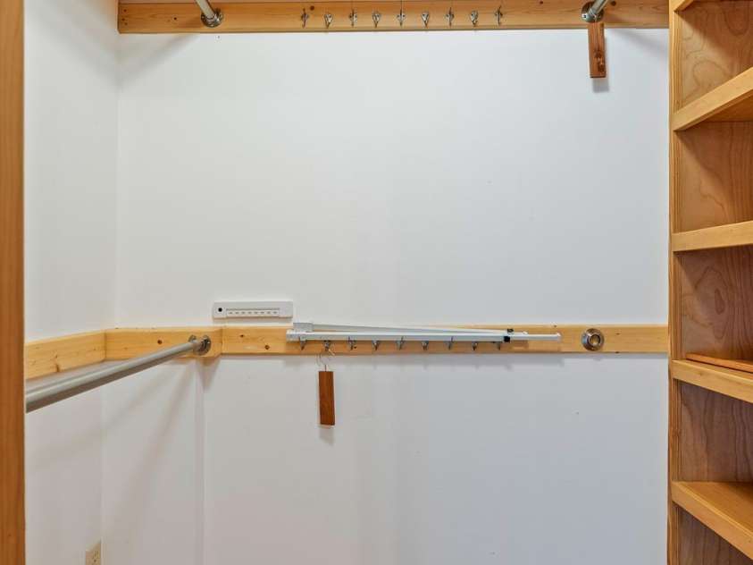 80 Ivy Cove Road, Fairview, NC 28730.  MLS# CAR4249223, YatesRealty ID 11363. 