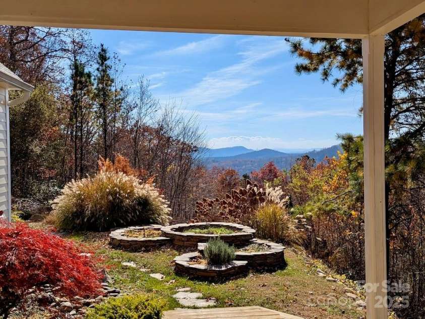 80 Ivy Cove Road, Fairview, NC 28730.  MLS# CAR4249223, YatesRealty ID 11363. 