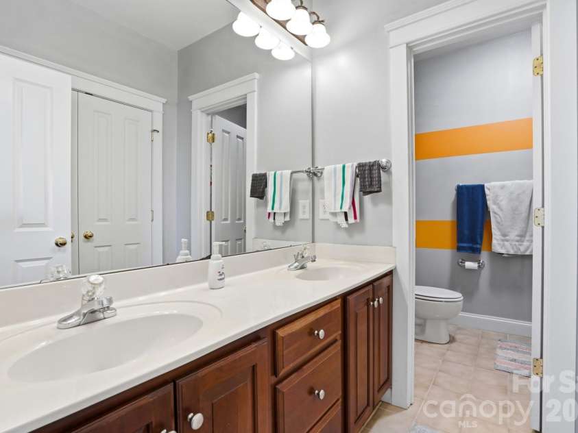 10238 Edgecliff Road, Huntersville, NC 28078.  MLS# CAR4362554, YatesRealty ID 11365. 
