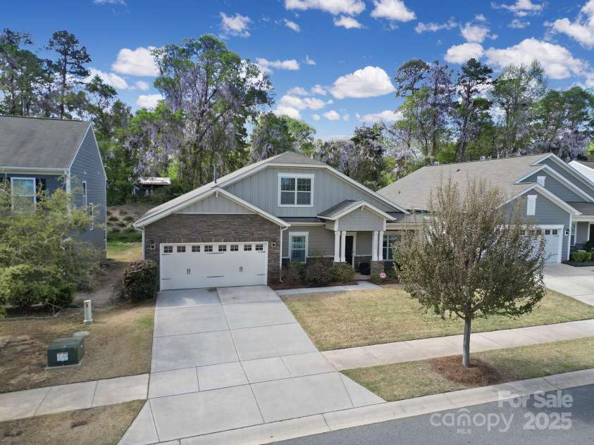 1718 Still River Way, Fort Mill, SC 29708.  MLS# CAR4241607, YatesRealty ID 11365. 