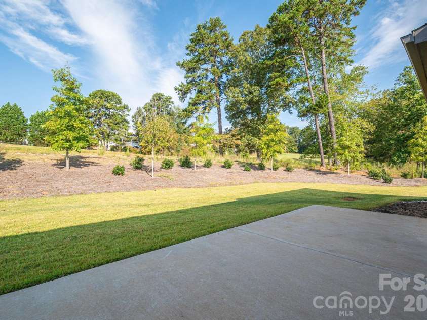140 Shields Drive, Lincolnton, NC 28092.  MLS# CAR4364342, YatesRealty ID 11366. 