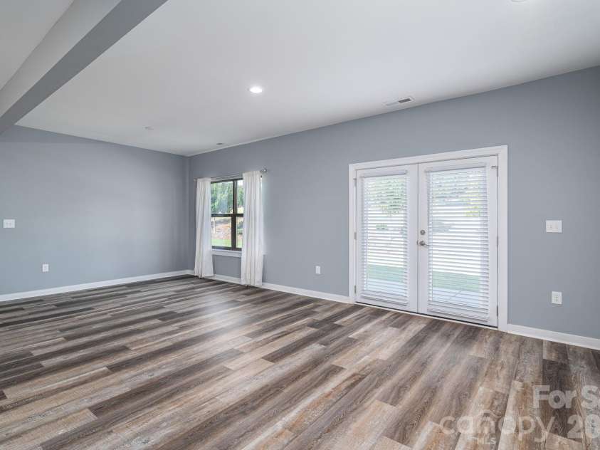 140 Shields Drive, Lincolnton, NC 28092.  MLS# CAR4364342, YatesRealty ID 11366. Living area