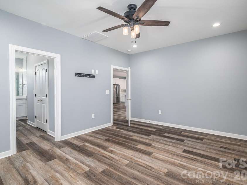 140 Shields Drive, Lincolnton, NC 28092.  MLS# CAR4364342, YatesRealty ID 11366. Primary Bedroom