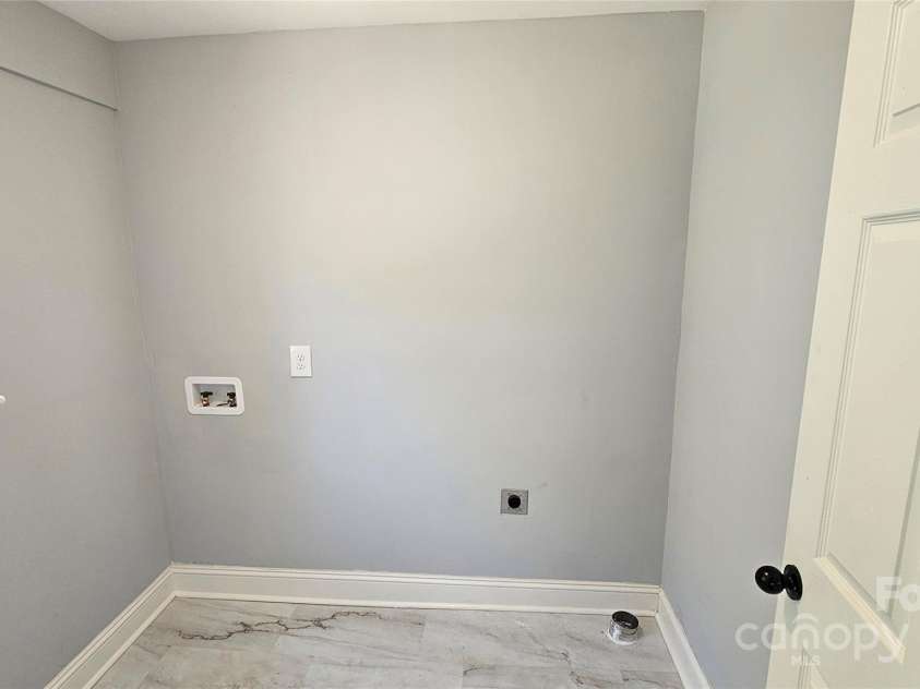 2203 Arney Street, Lincolnton, NC 28092.  MLS# CAR4255793, YatesRealty ID 11368. Laundry Room