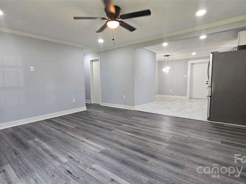 2203 Arney Street, Lincolnton, NC 28092.  MLS# CAR4255793, YatesRealty ID 11368. Living Room
