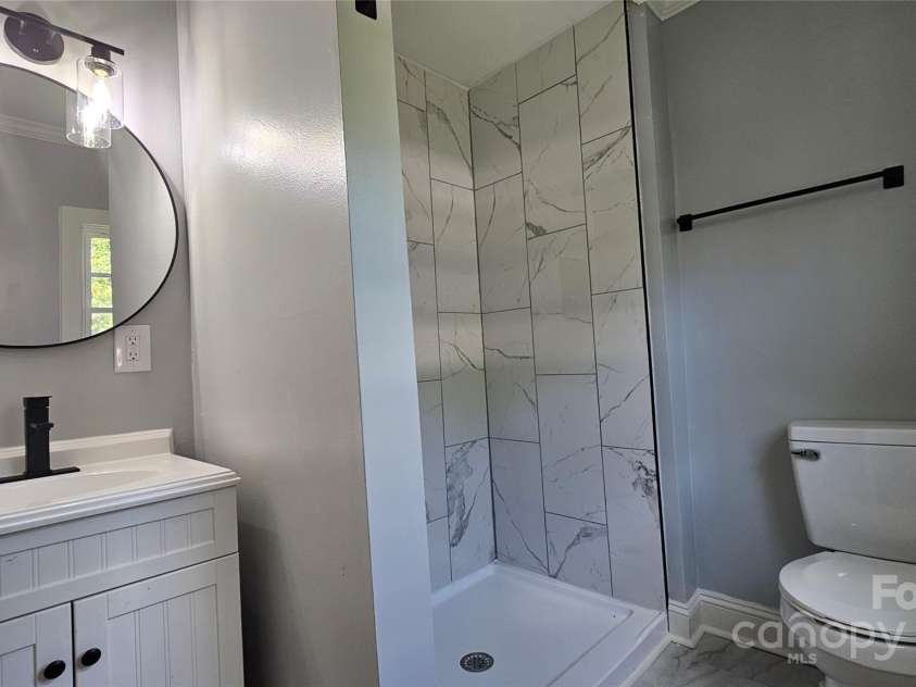 2203 Arney Street, Lincolnton, NC 28092.  MLS# CAR4255793, YatesRealty ID 11368. Primary Bathroom