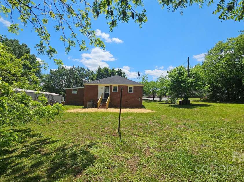 2203 Arney Street, Lincolnton, NC 28092.  MLS# CAR4255793, YatesRealty ID 11368. Rear Exterior